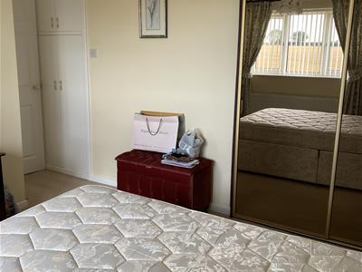 Bedroom no.1 front double: